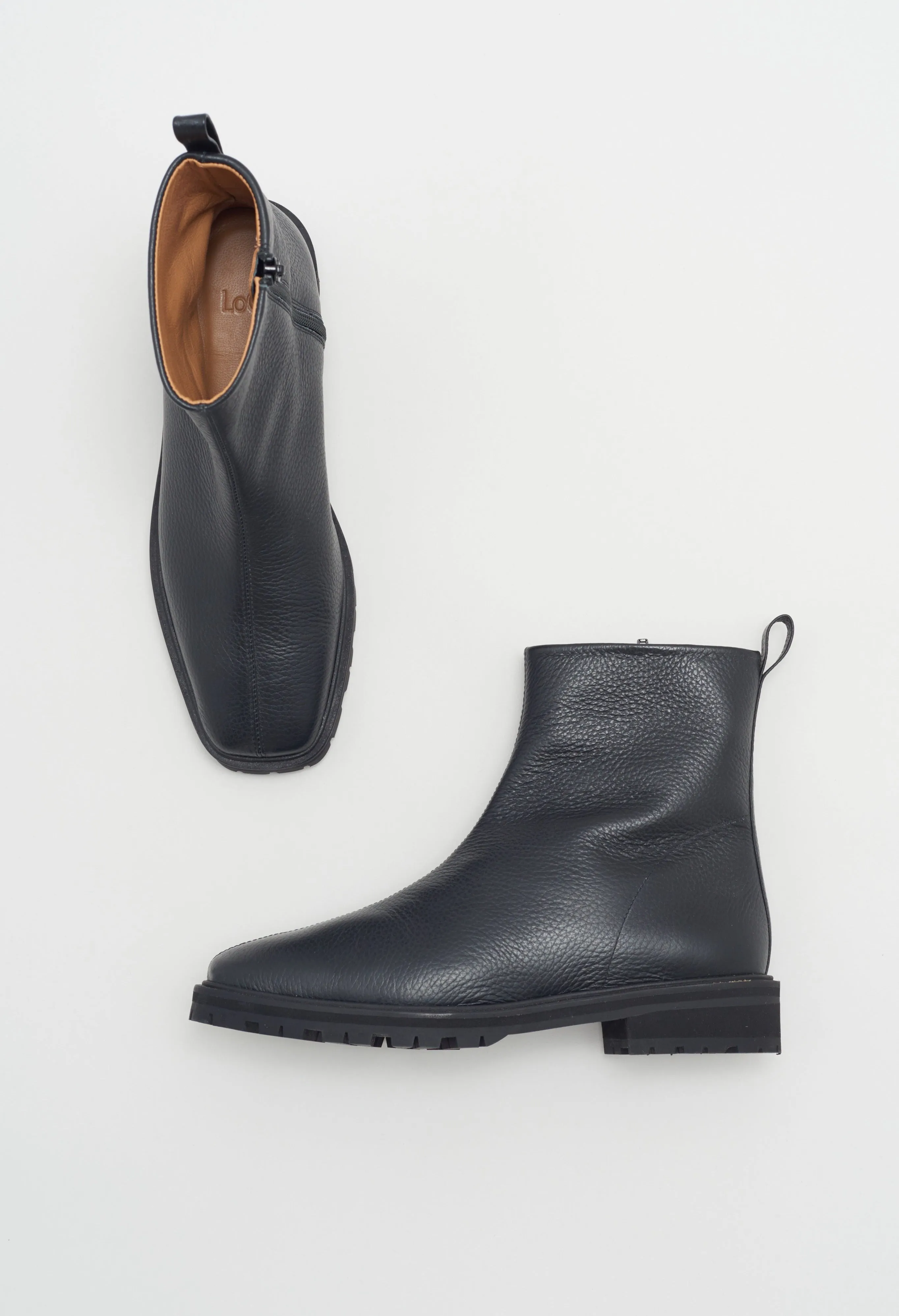 Tonia in Black sold by LOQ product image thumbnail 2