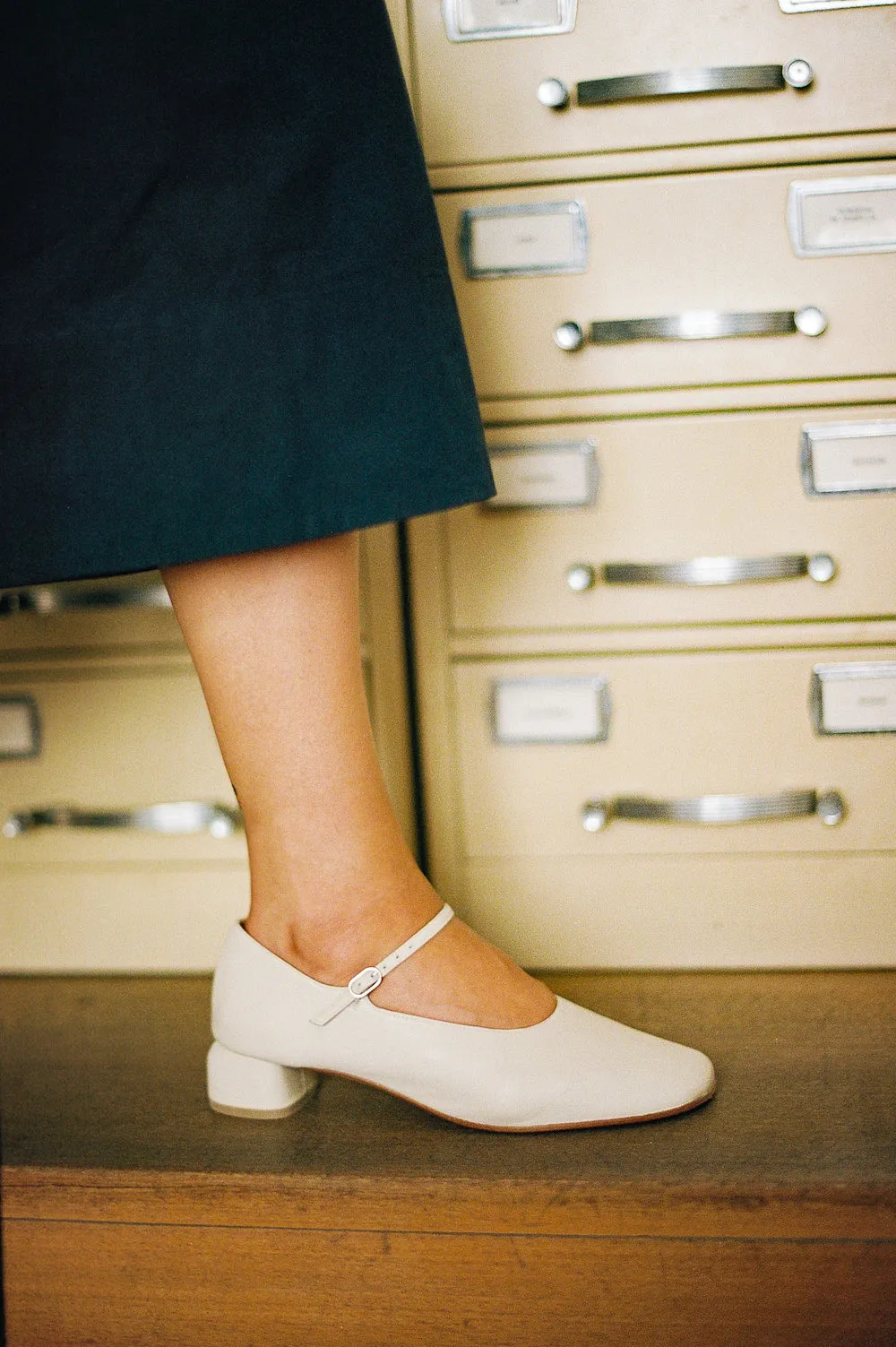 Ema in Hueso sold by LOQ product image thumbnail 3