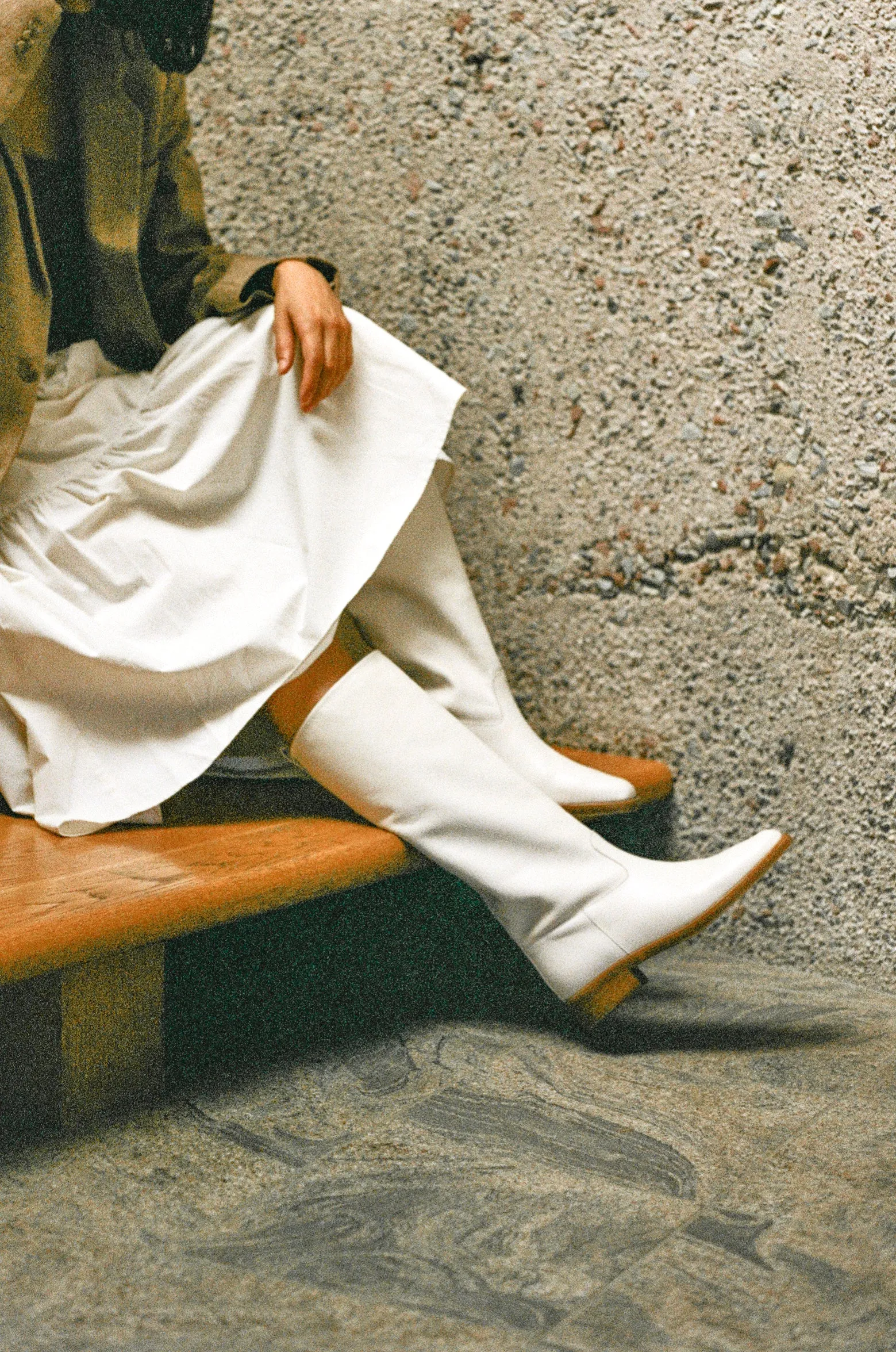 Leon in Sand sold by LOQ product image thumbnail 3