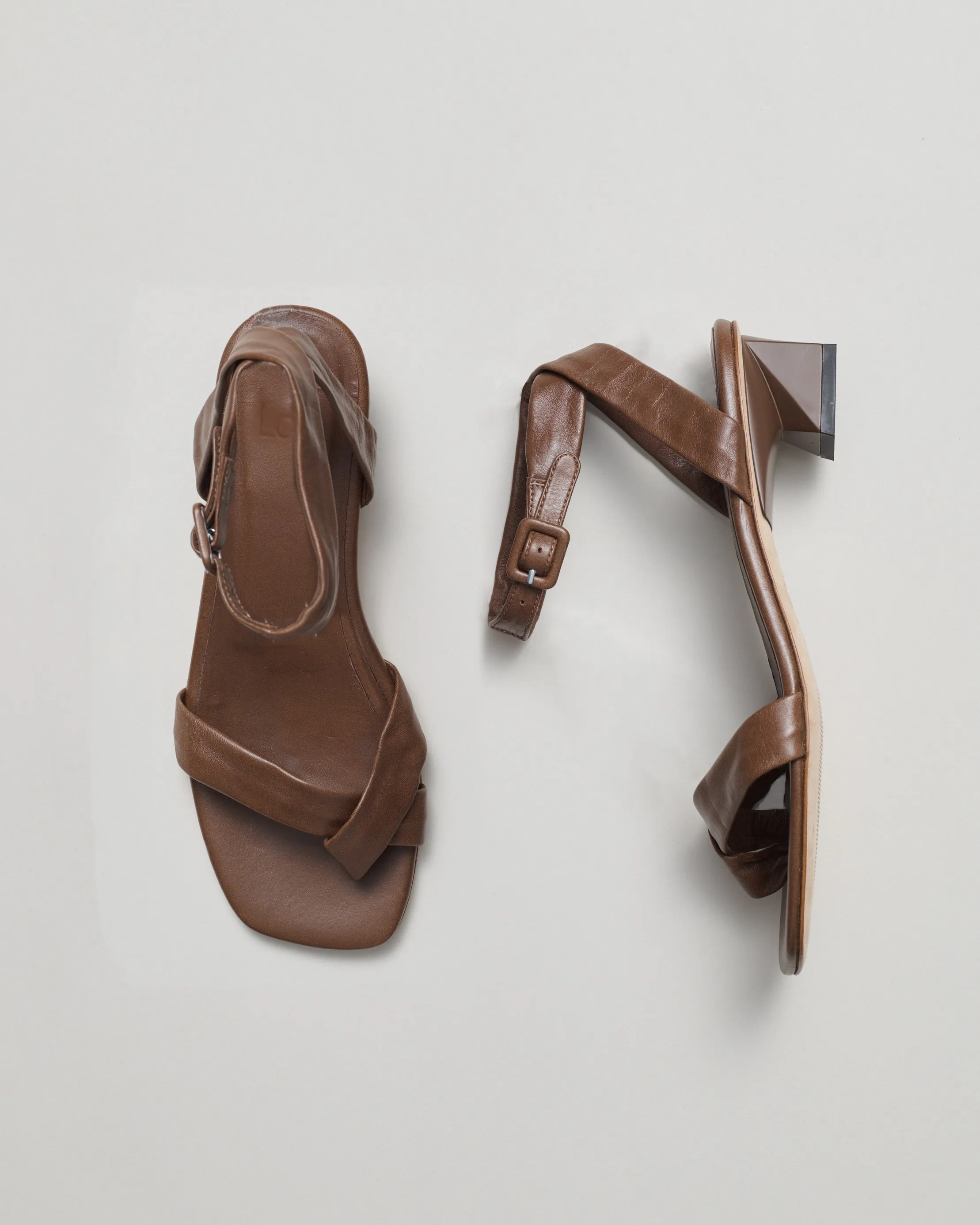 Candela in Mousse sold by LOQ