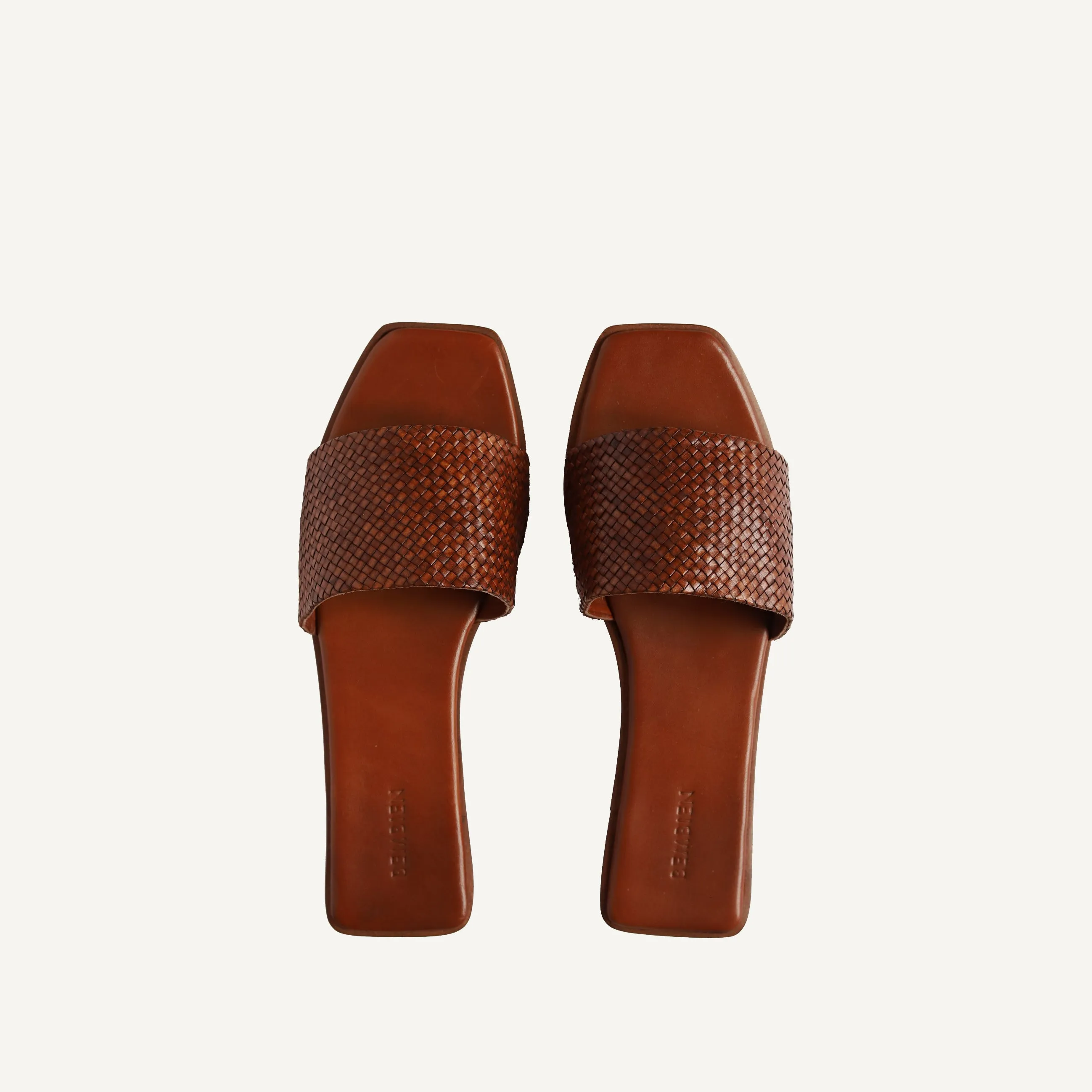 Ramona Slide sold by Bembien product image thumbnail 4