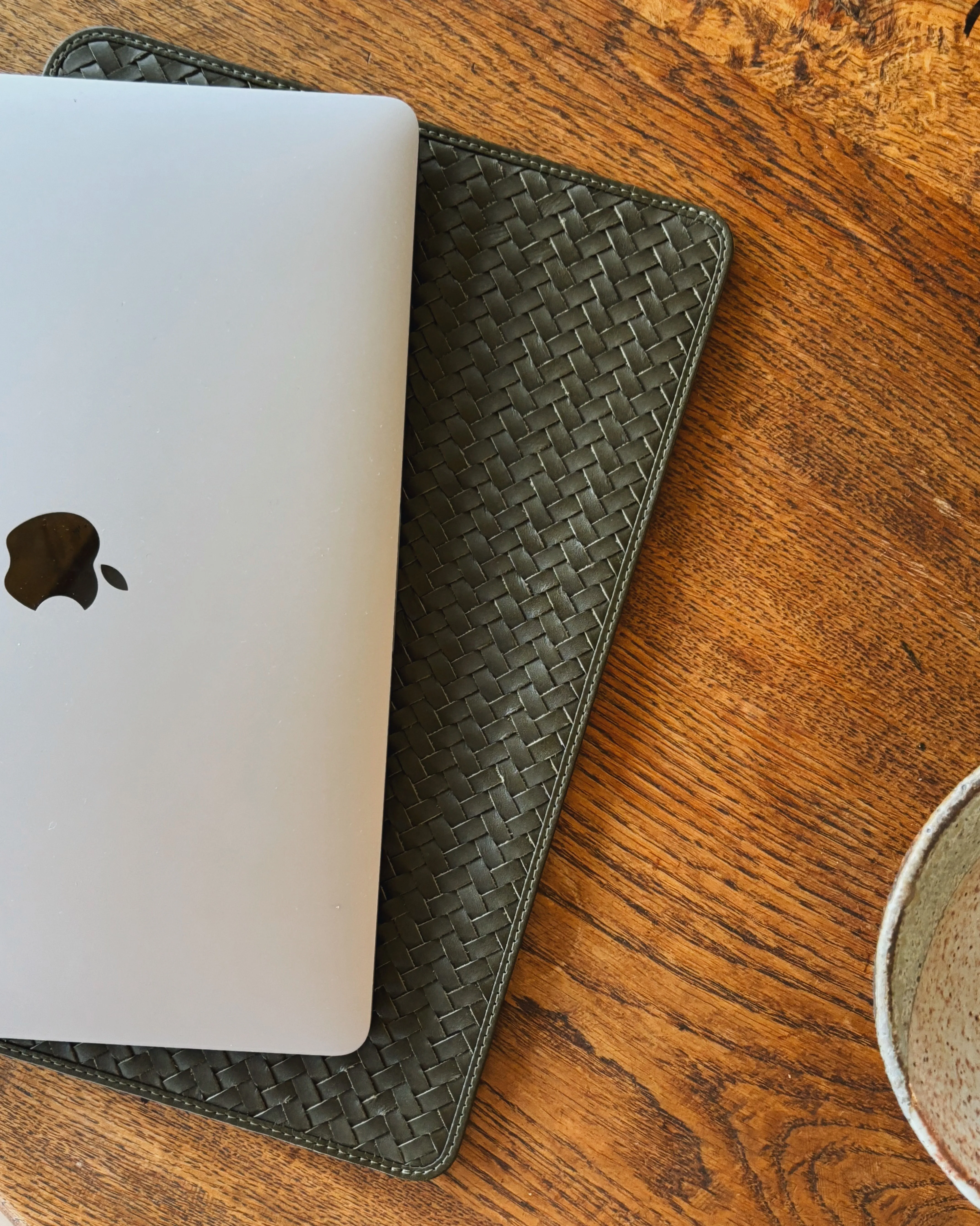 Lia Laptop Case sold by Bembien product image thumbnail 2