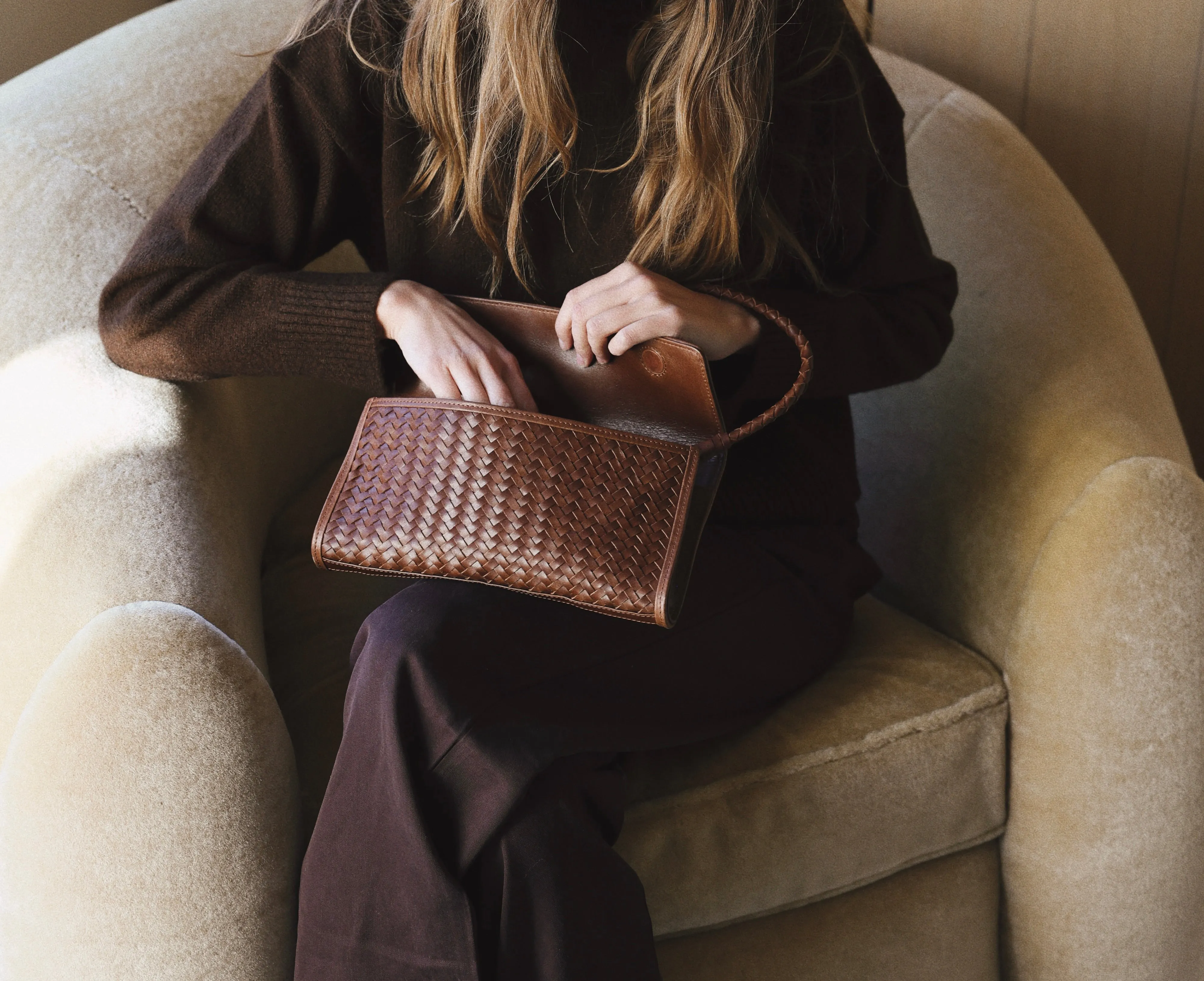 Arden Clutch Long sold by Bembien product image thumbnail 2