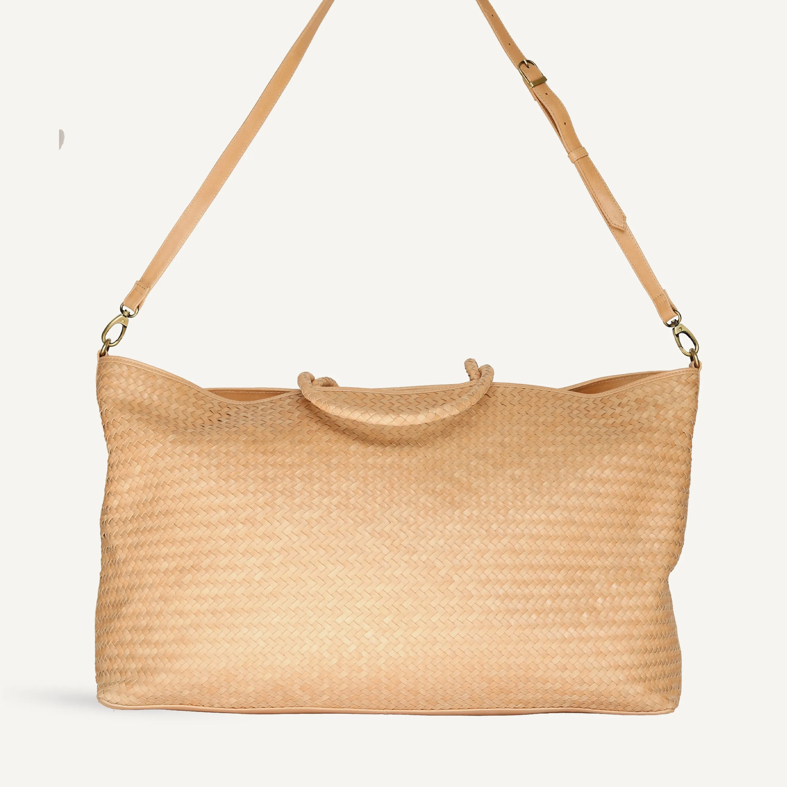 Le Traveler sold by Bembien product image thumbnail 3