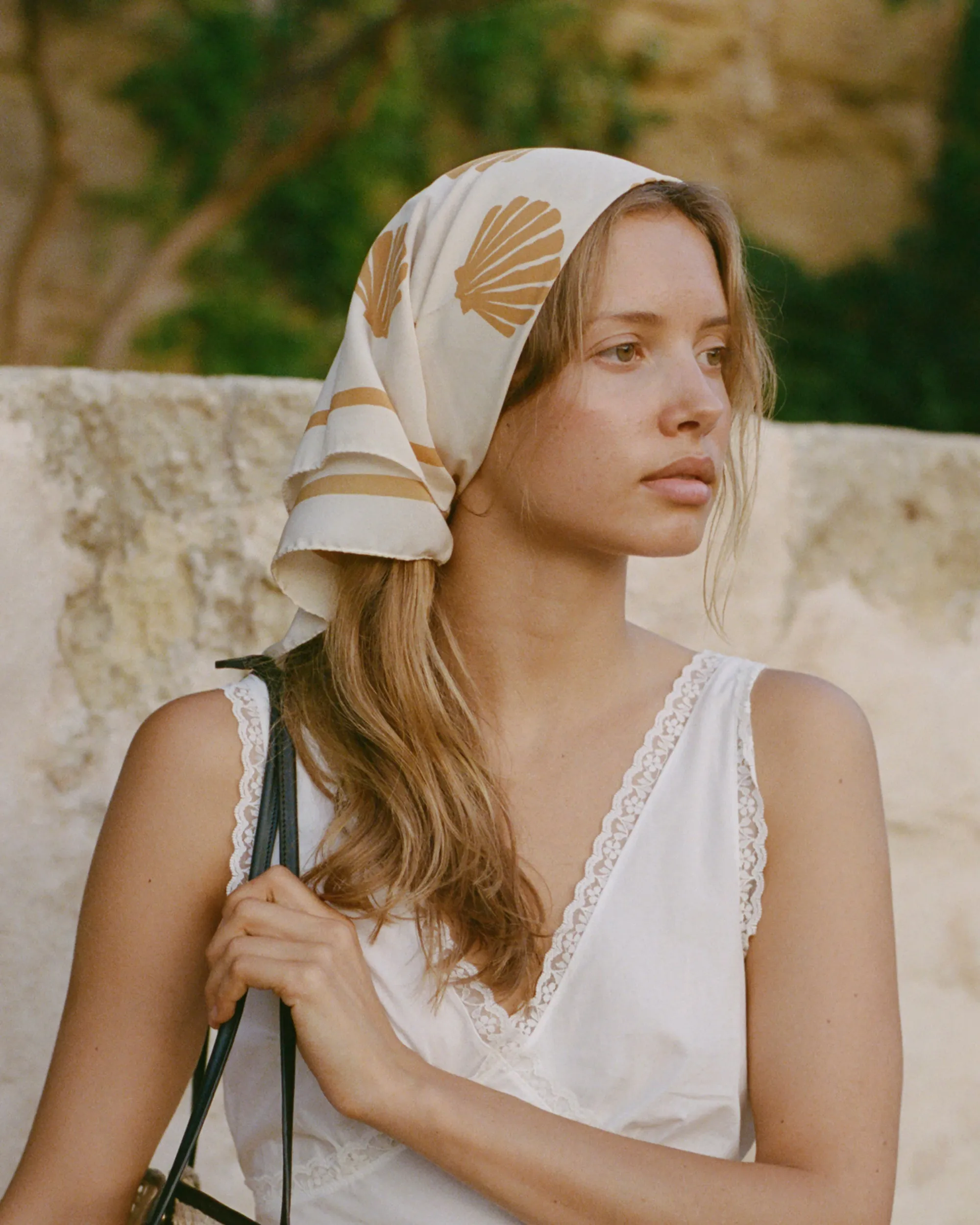 Marea Scarf sold by Bembien product image thumbnail 2