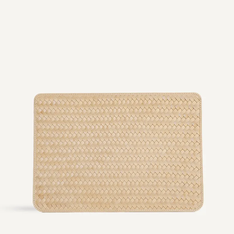 Lia Laptop Case - Caramel (Sample) made by Bembien
