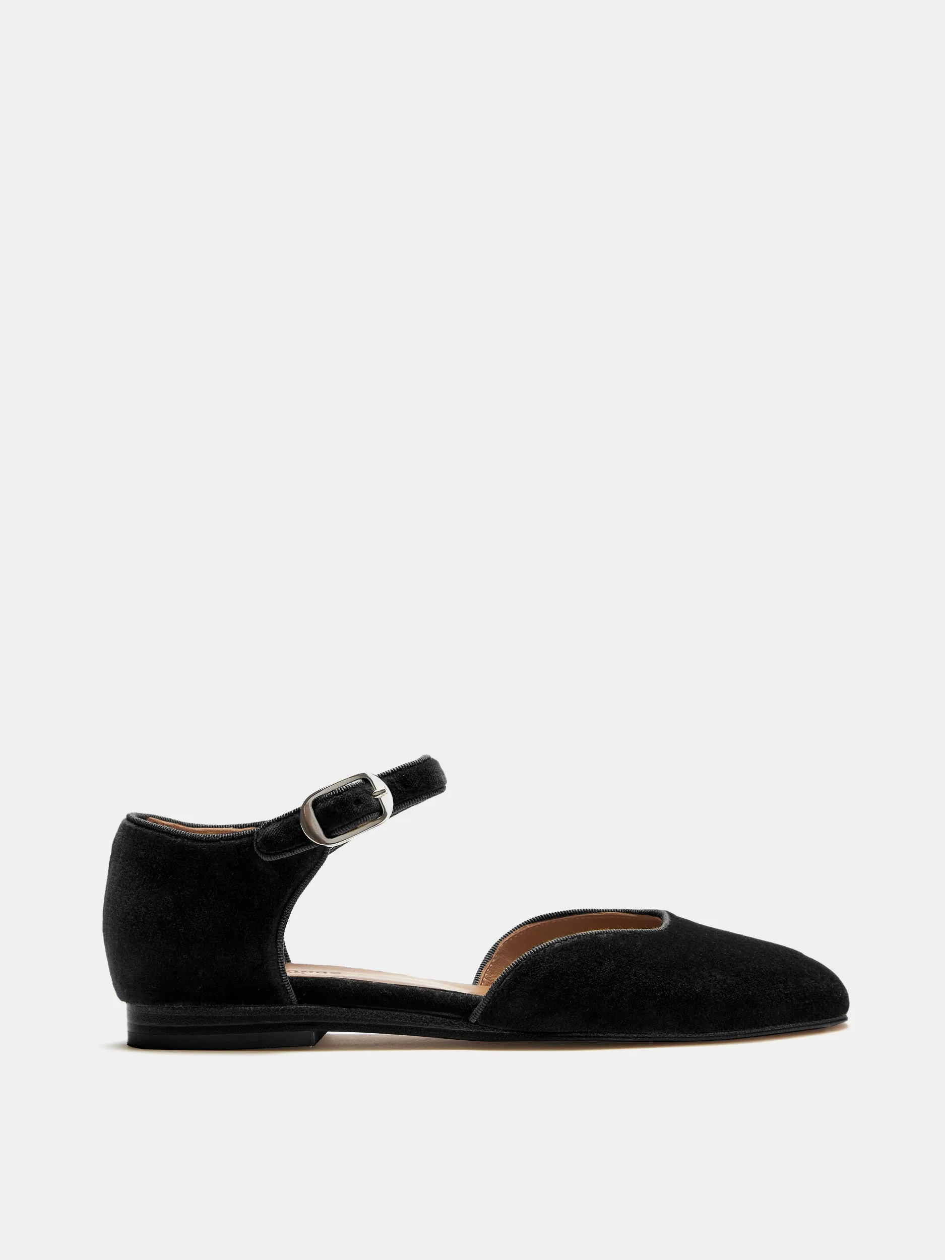Sandal Mary Jane / Black Velvet sold by Le Monde Beryl