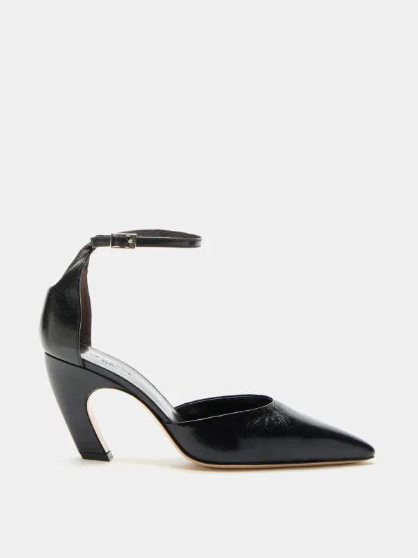 Victoria Pump / Black Glass Leather sold by Le Monde Beryl