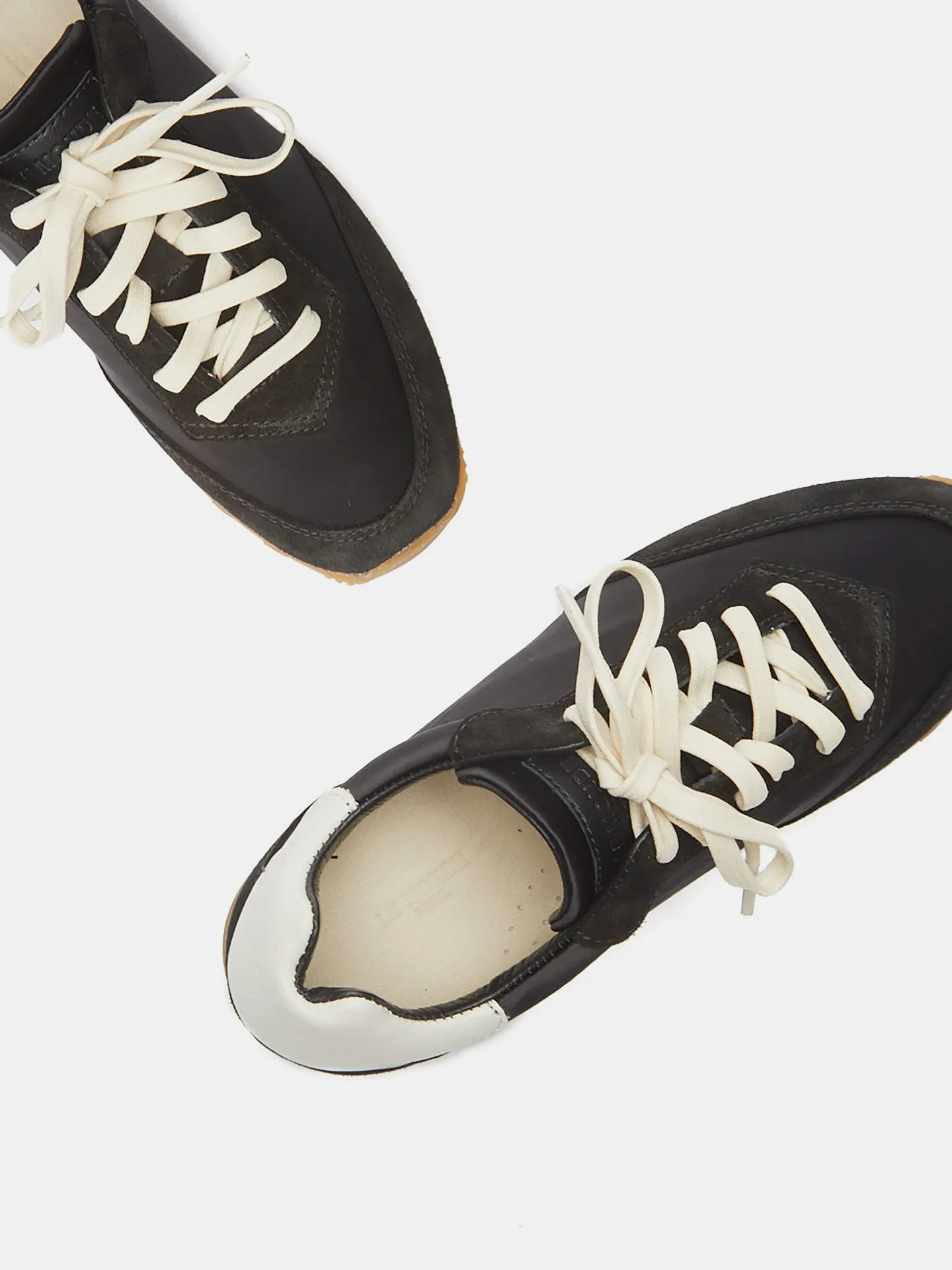 Slim Runner / Black Satin sold by Le Monde Beryl product image thumbnail 4