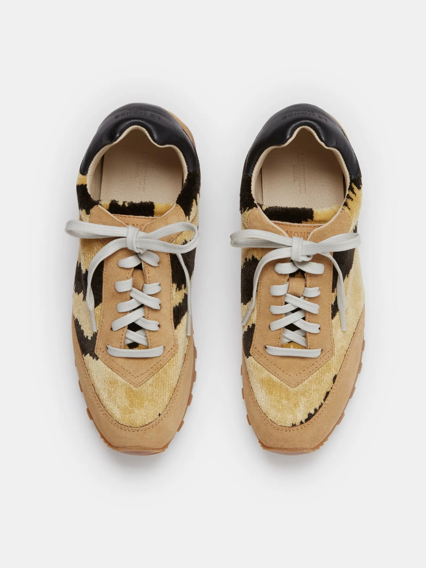 Slim Runner / Tiger Bevilacqua Velvet sold by Le Monde Beryl product image thumbnail 3