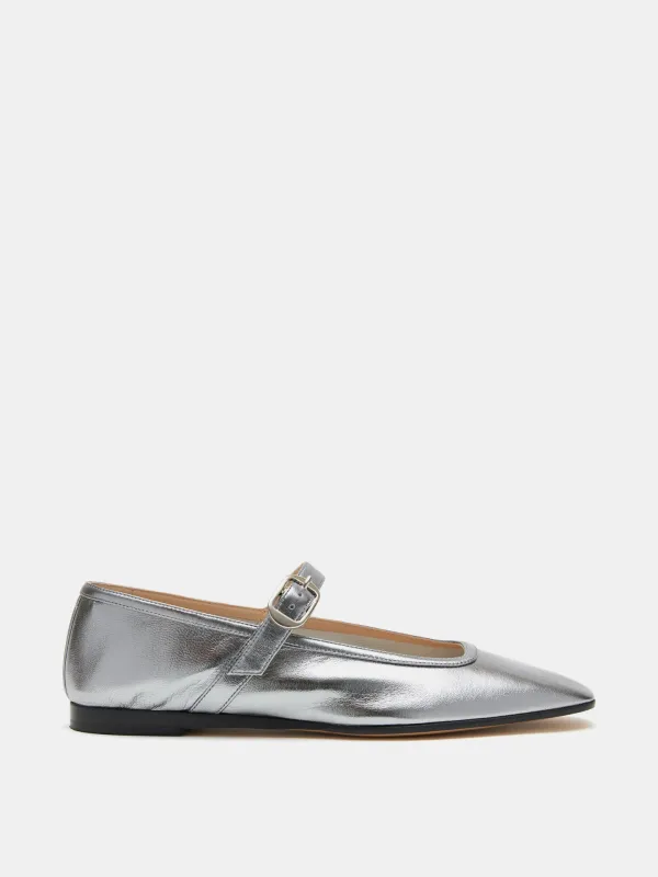 Ballet Mary Jane / Silver Leather sold by Le Monde Beryl