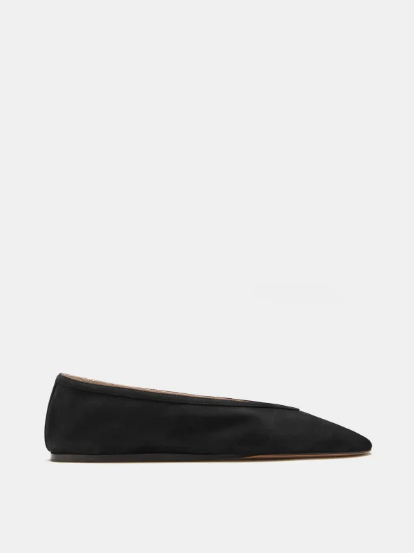 Luna Slipper / Black Suede sold by Le Monde Beryl