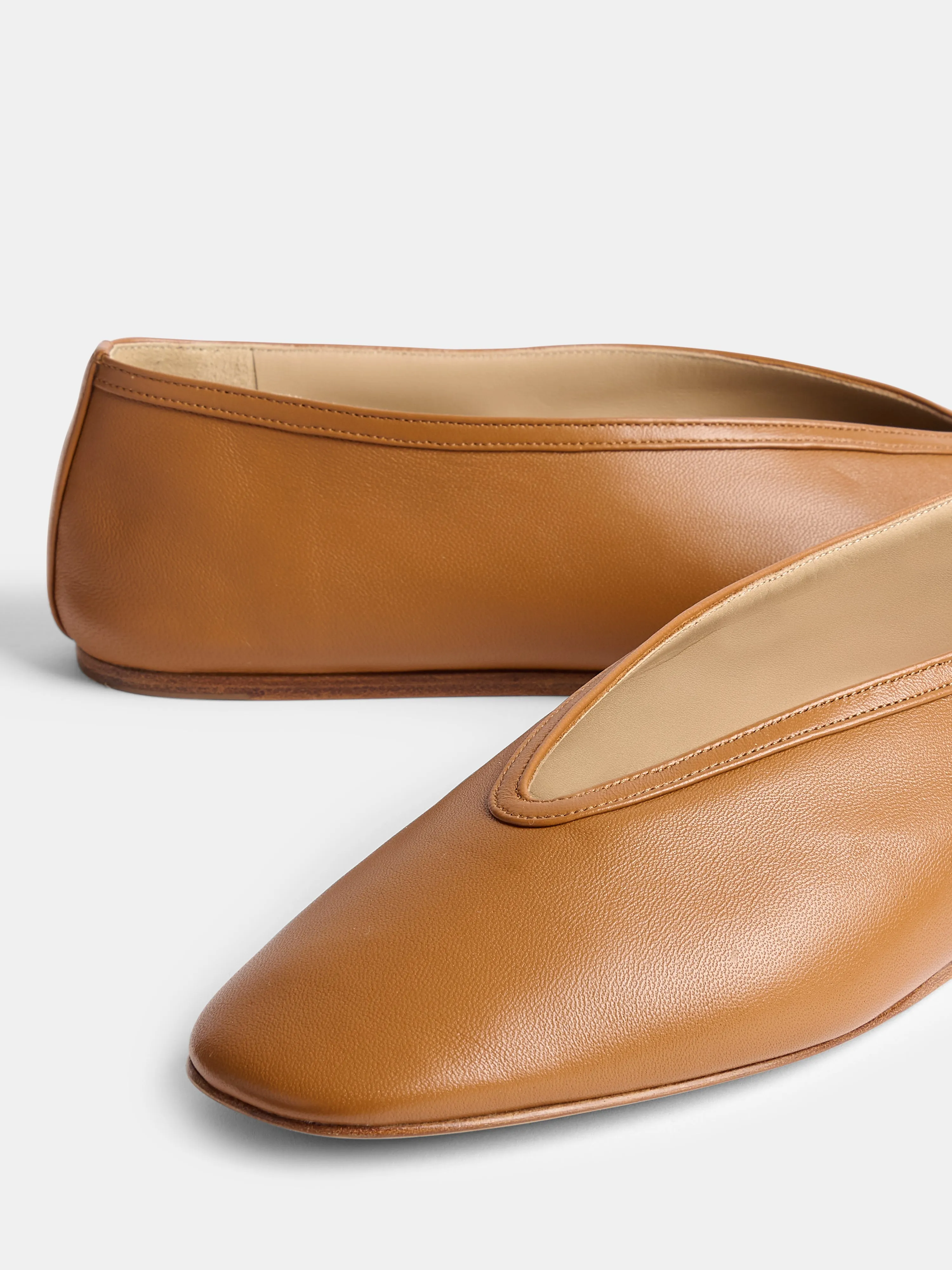 Luna Slipper / Camel Leather sold by Le Monde Beryl product image thumbnail 4