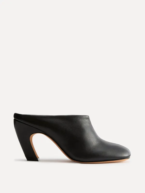 Mica Mule / Black Leather made by Le Monde Beryl