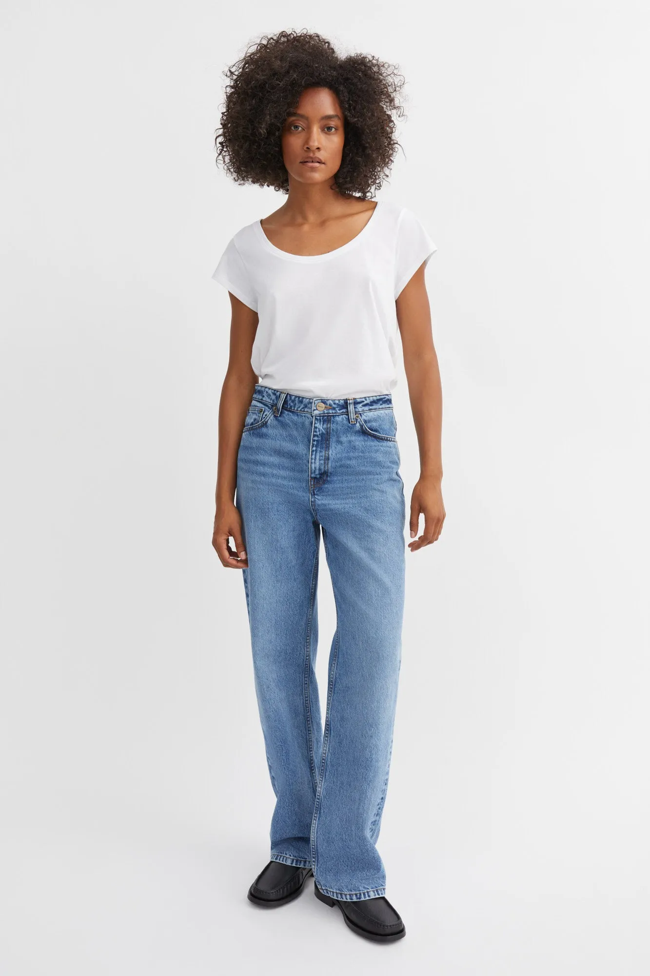 Maddy straight jeans - Worn mid blue sold by Skall Studio product image thumbnail 2