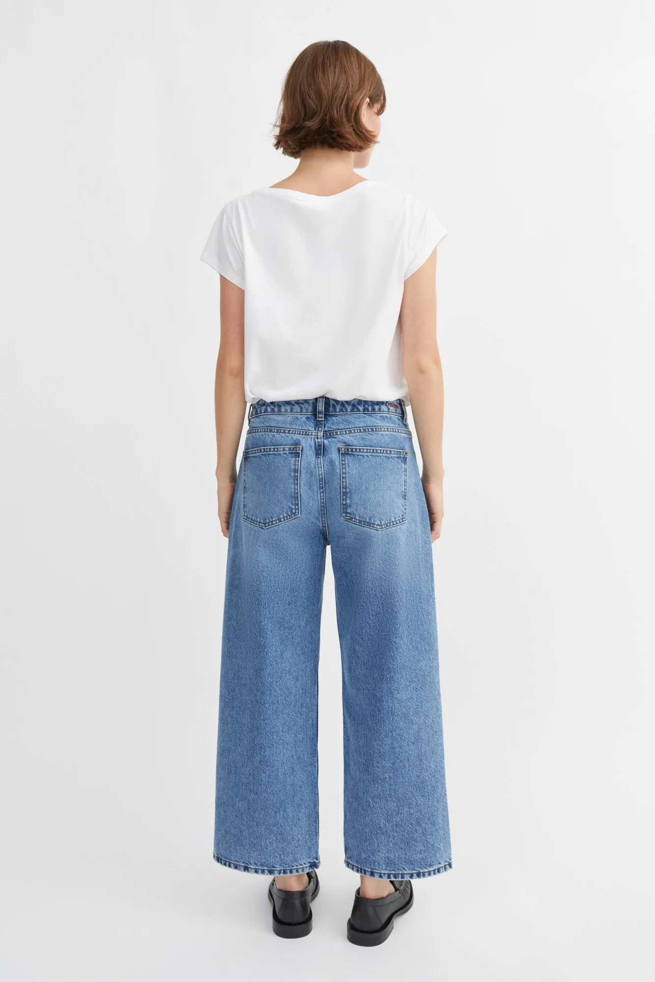 Taylor cropped jeans - Worn mid blue sold by Skall Studio product image thumbnail 4