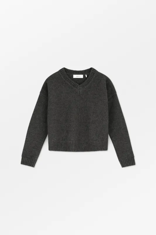 Elly jumper - Dark grey made by Skall Studio