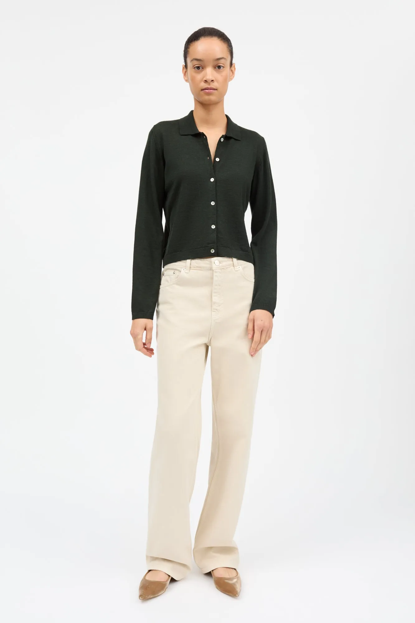 Amethyst cardigan - Dark pine sold by Skall Studio product image thumbnail 3