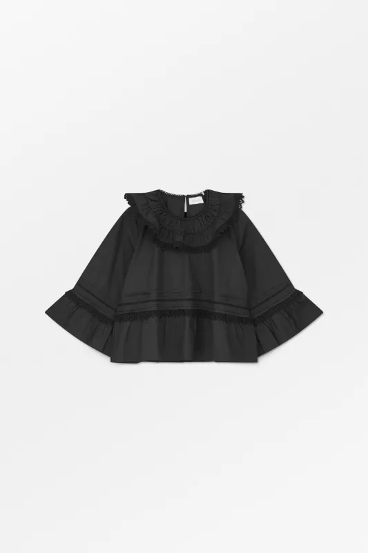 Lulu blouse - Black made by Skall Studio