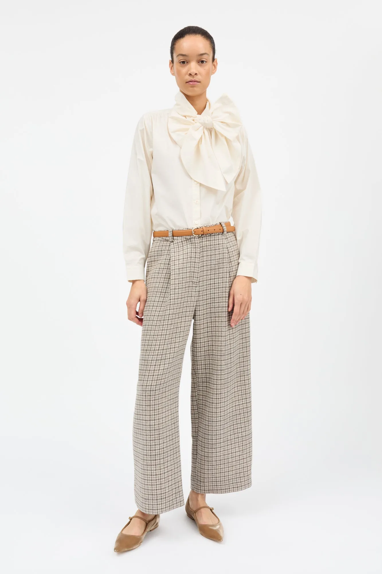 Lady bow shirt - Ivory sold by Skall Studio product image thumbnail 3