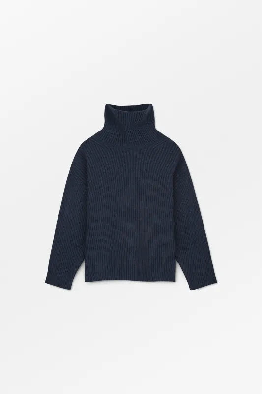 Diana T-neck jumper - Navy made by Skall Studio