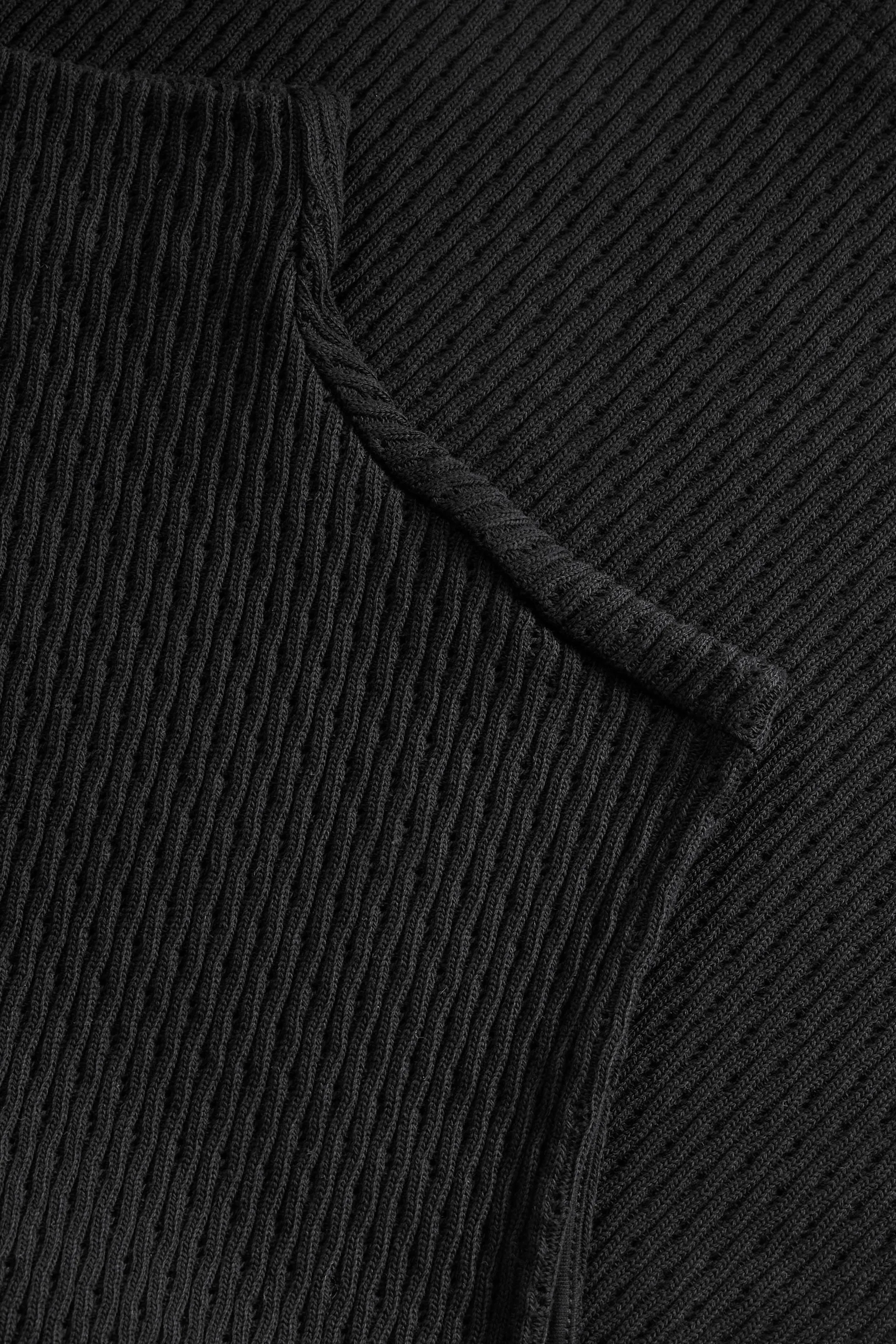 Eli top - Black sold by Skall Studio product image thumbnail 5