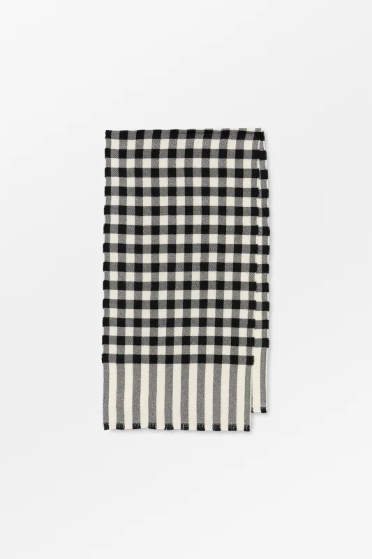 Nadelle scarf - Black/Beige check sold by Skall Studio