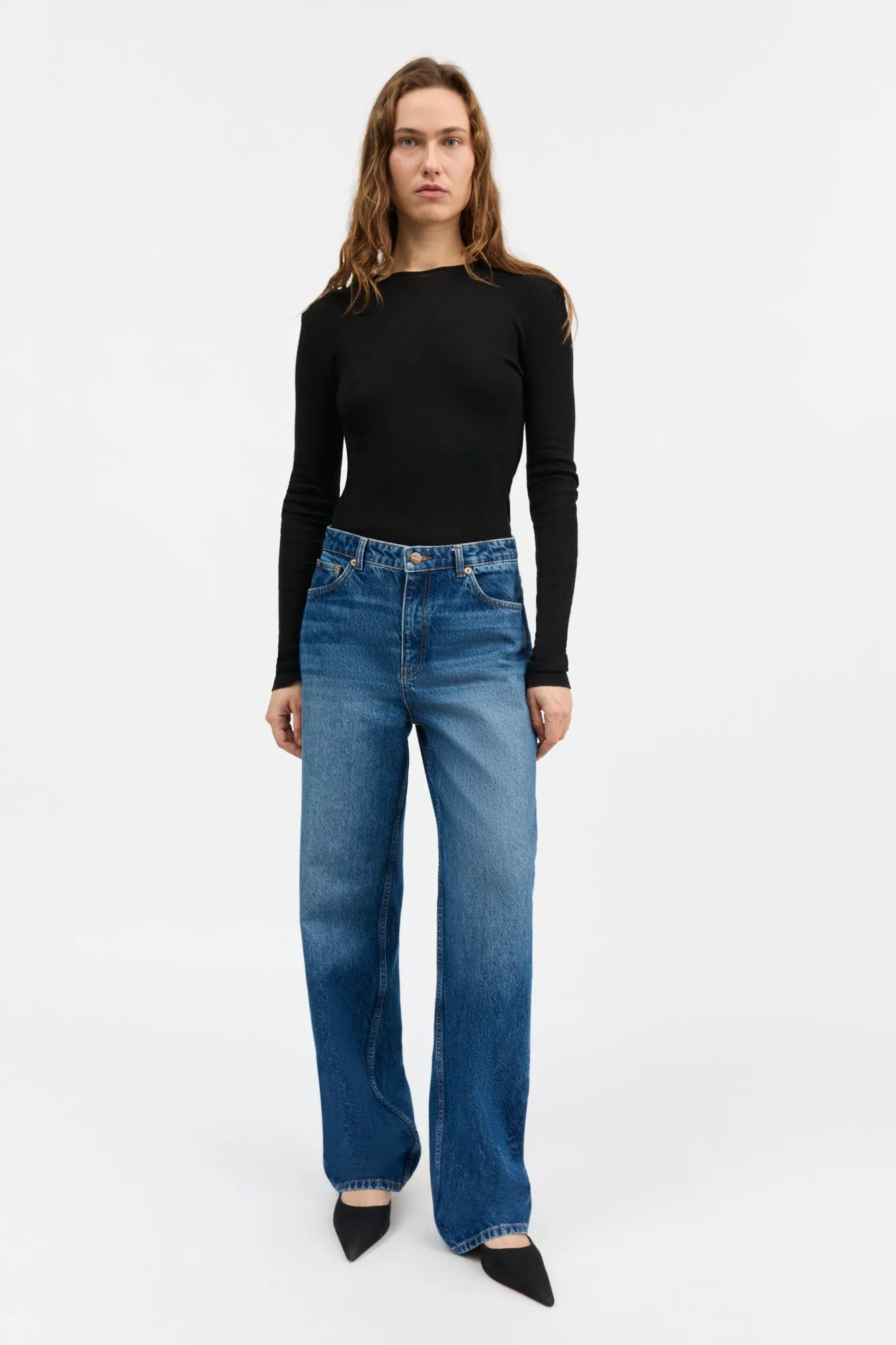 Maddy straight jeans - Vintage washed blue sold by Skall Studio product image thumbnail 2