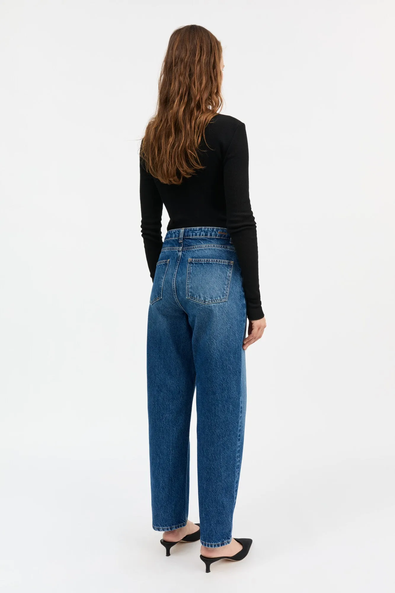 Allison cropped jeans - Vintage washed blue sold by Skall Studio product image thumbnail 3