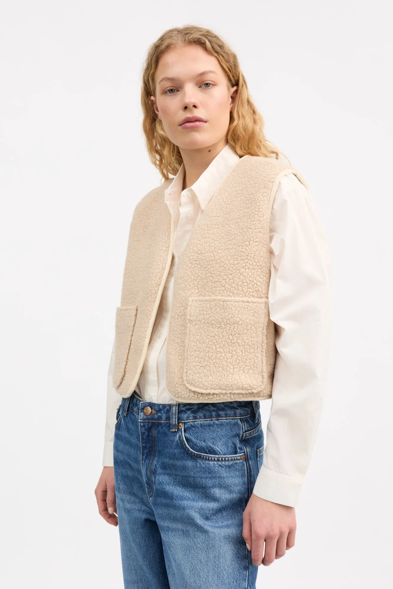 Birley vest - Ecru sold by Skall Studio product image thumbnail 2