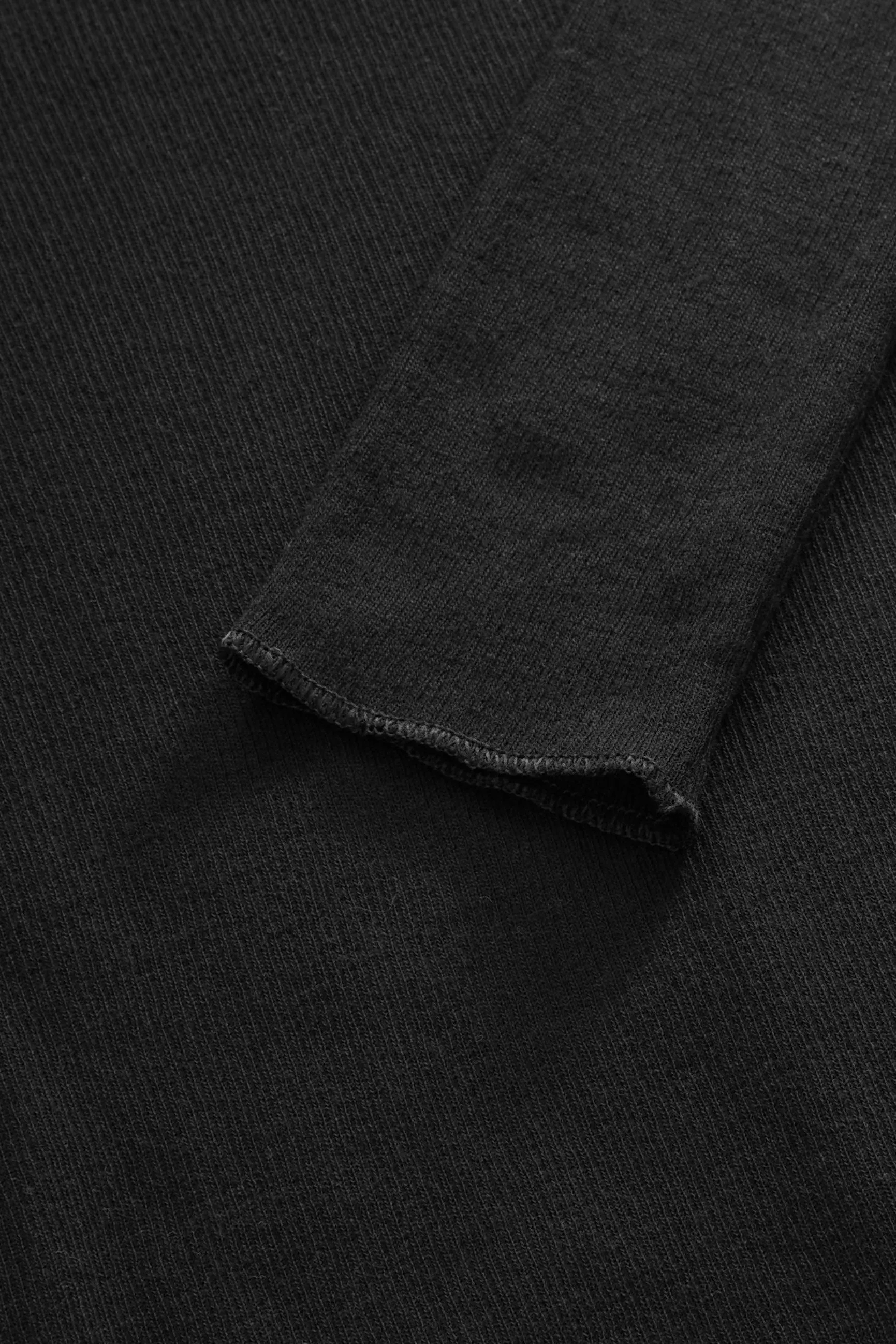 Amy O-neck blouse ( Cancelled ) - Black sold by Skall Studio product image thumbnail 5