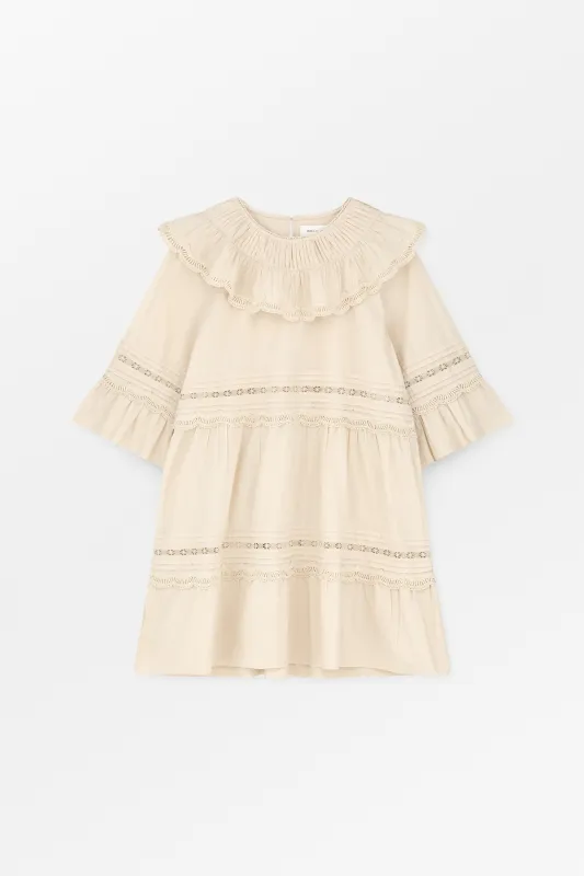 Leaf dress - Antique beige made by Skall Studio