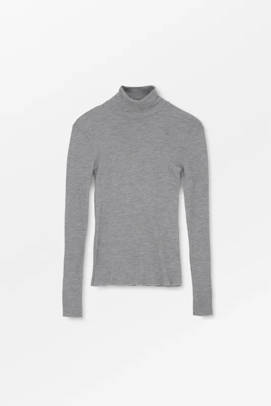 Amy T-neck - Grey melange made by Skall Studio