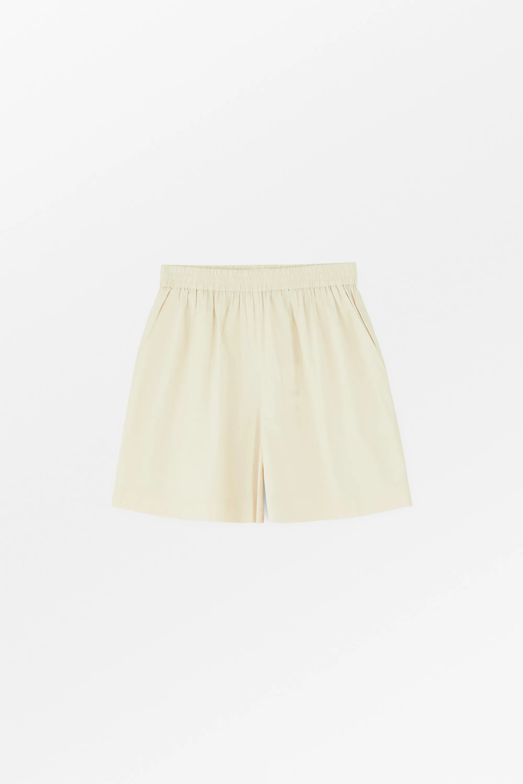 Edgar shorts - Buttermilk sold by Skall Studio