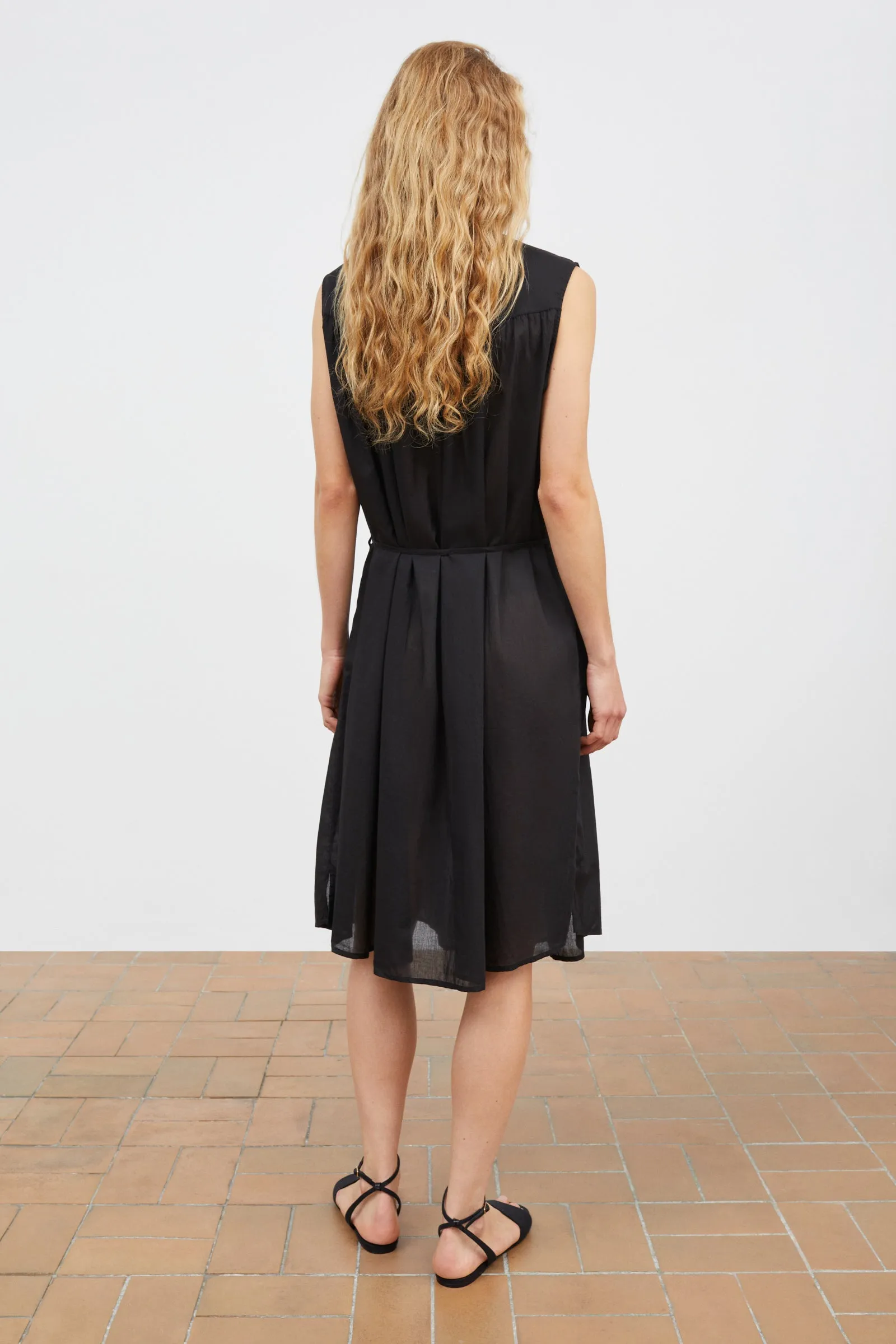 Louise dress - Black sold by Skall Studio product image thumbnail 4