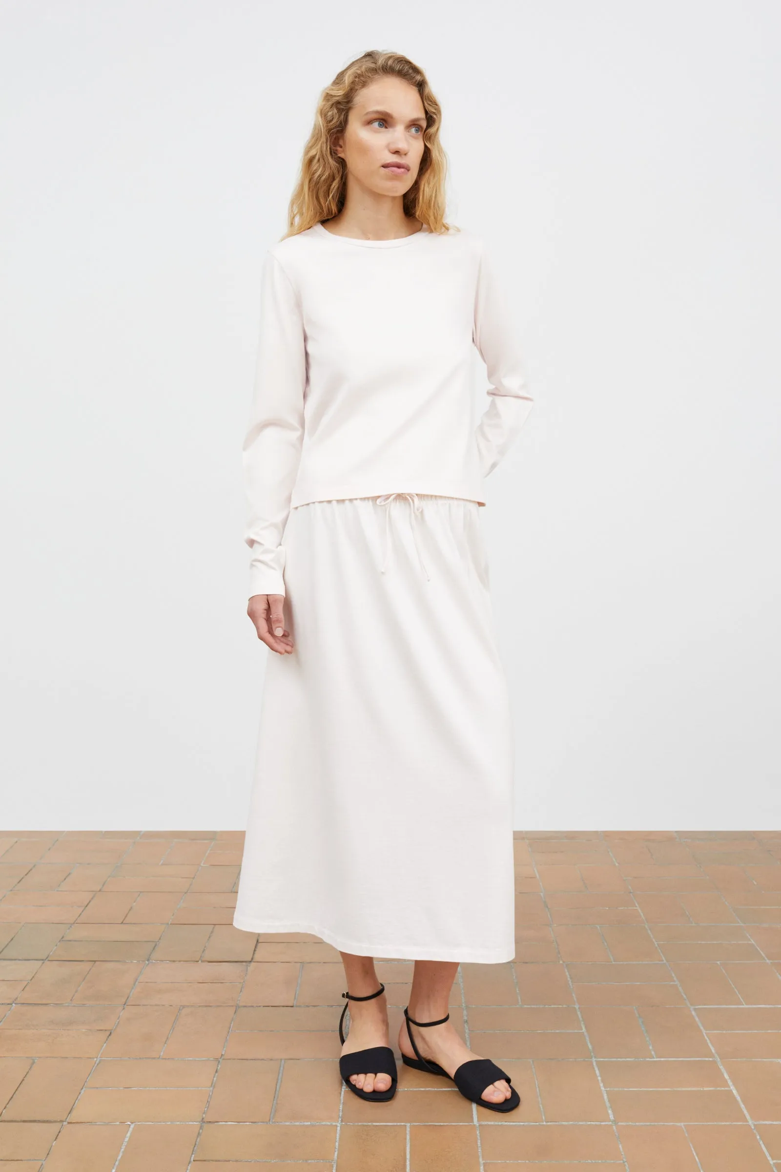 Camille skirt - Pale pink sold by Skall Studio product image thumbnail 2