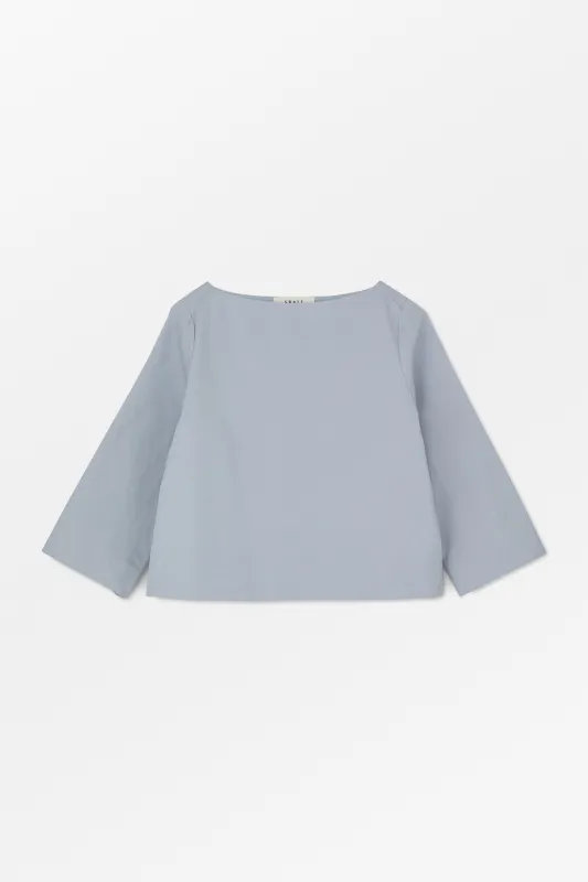 Alma blouse - Dusty blue made by Skall Studio
