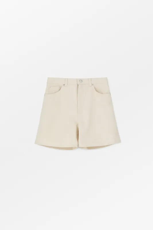 Willie shorts - Ecru made by Skall Studio
