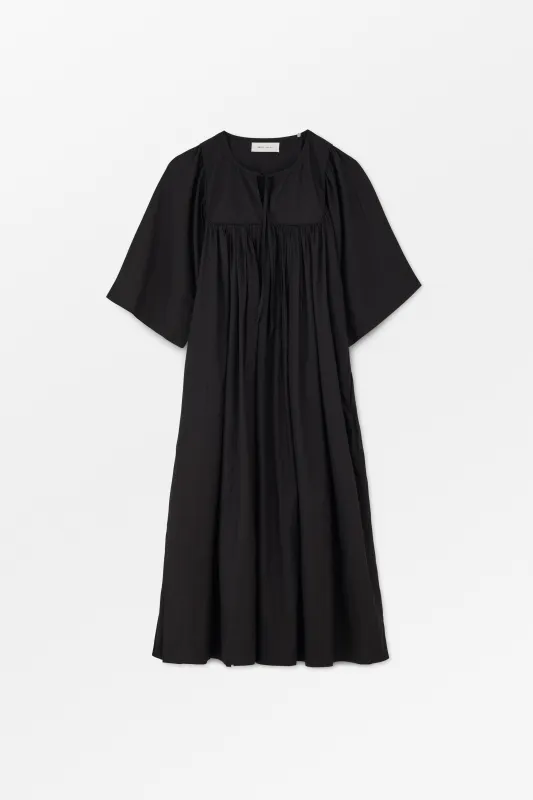 Nadja summer dress - Black made by Skall Studio