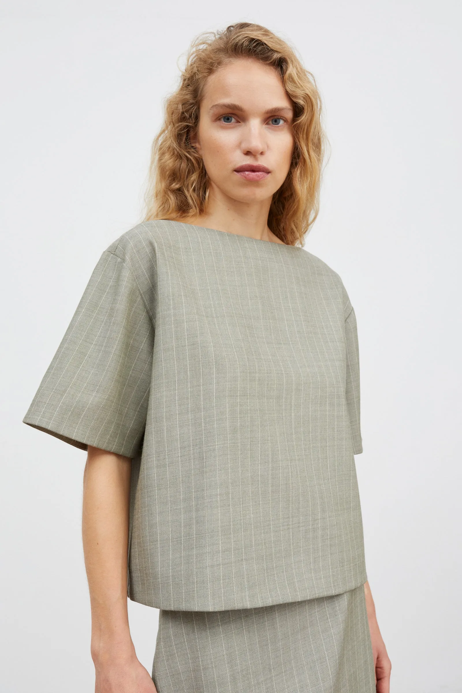 Blond tee - Light grey/Ecru sold by Skall Studio product image thumbnail 2