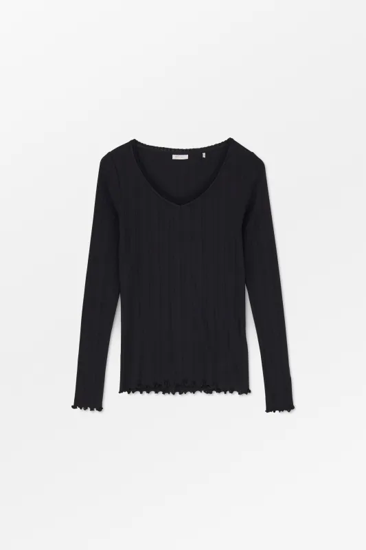 June V blouse - Black made by Skall Studio