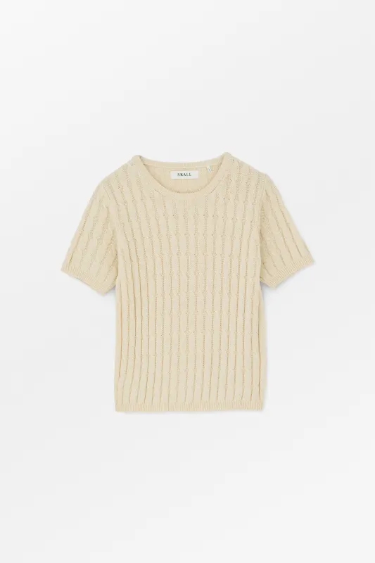 Cathrine tee - Merengue made by Skall Studio