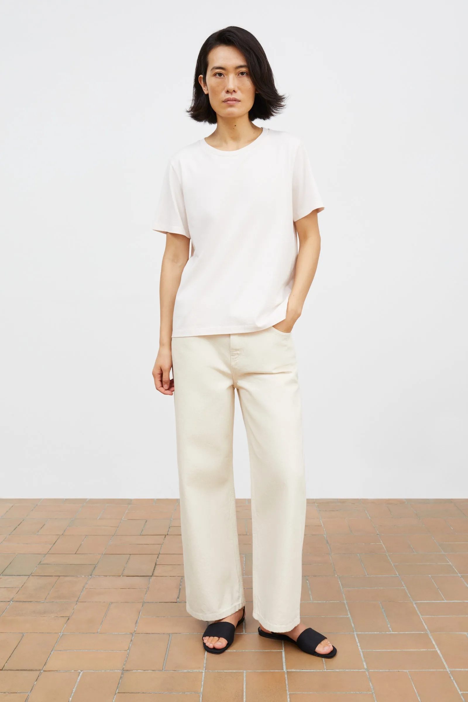 Loui regular tee - Pale pink sold by Skall Studio product image thumbnail 3