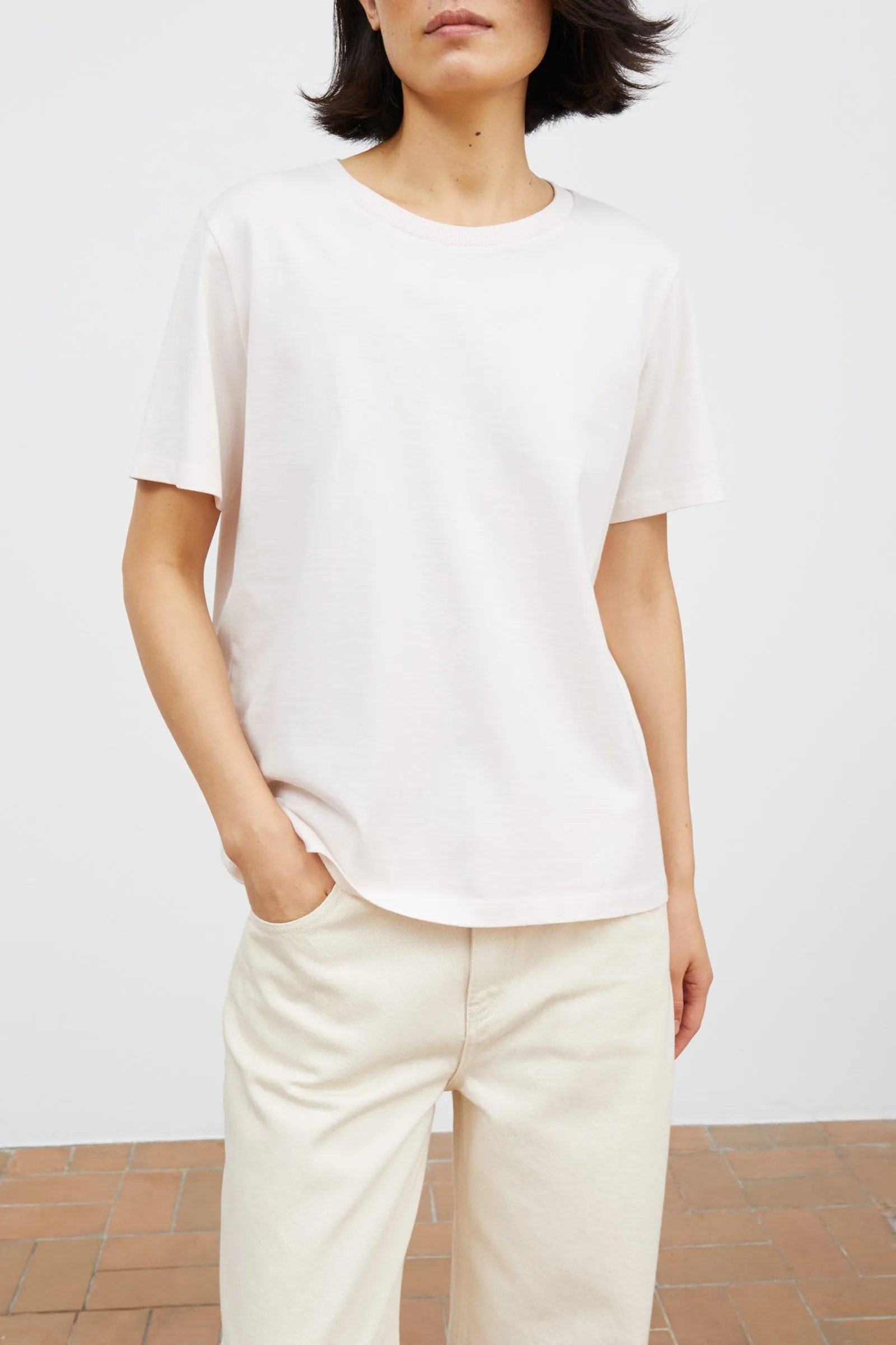 Loui regular tee - Pale pink sold by Skall Studio product image thumbnail 2