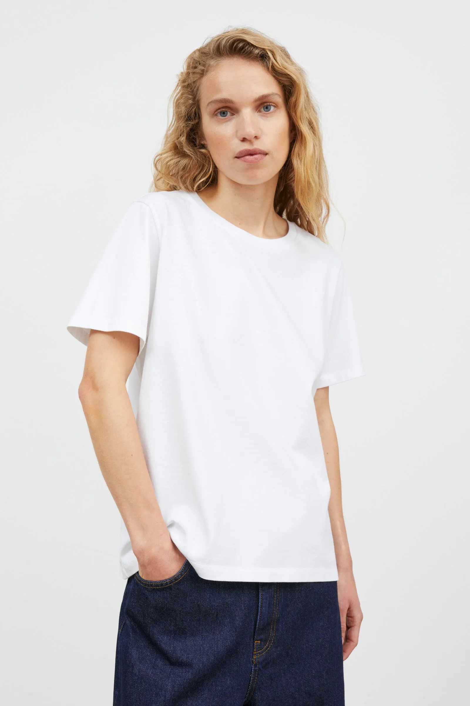 Loui regular tee - Optic white sold by Skall Studio product image thumbnail 2