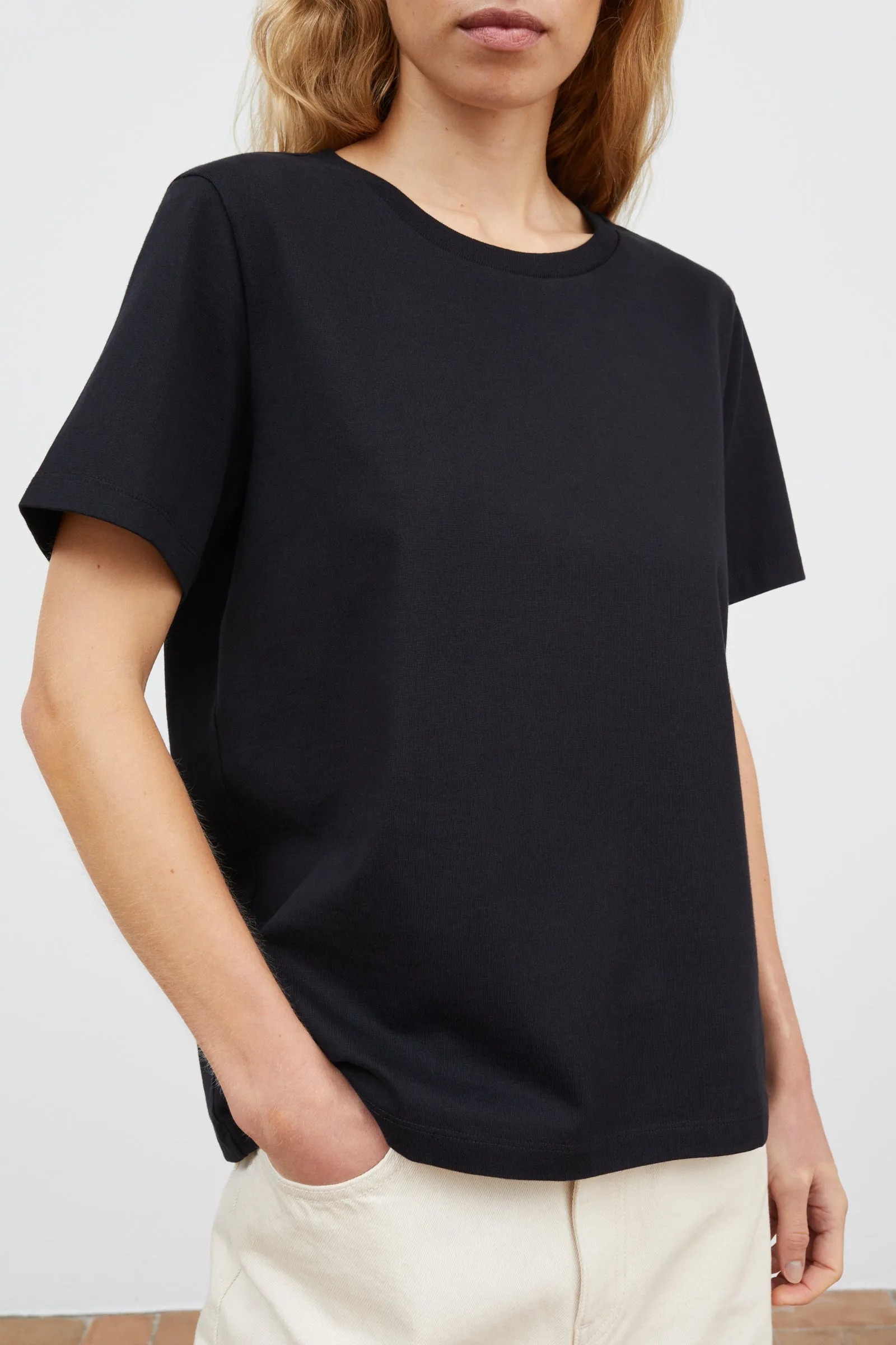 Loui regular tee - Black sold by Skall Studio product image thumbnail 2