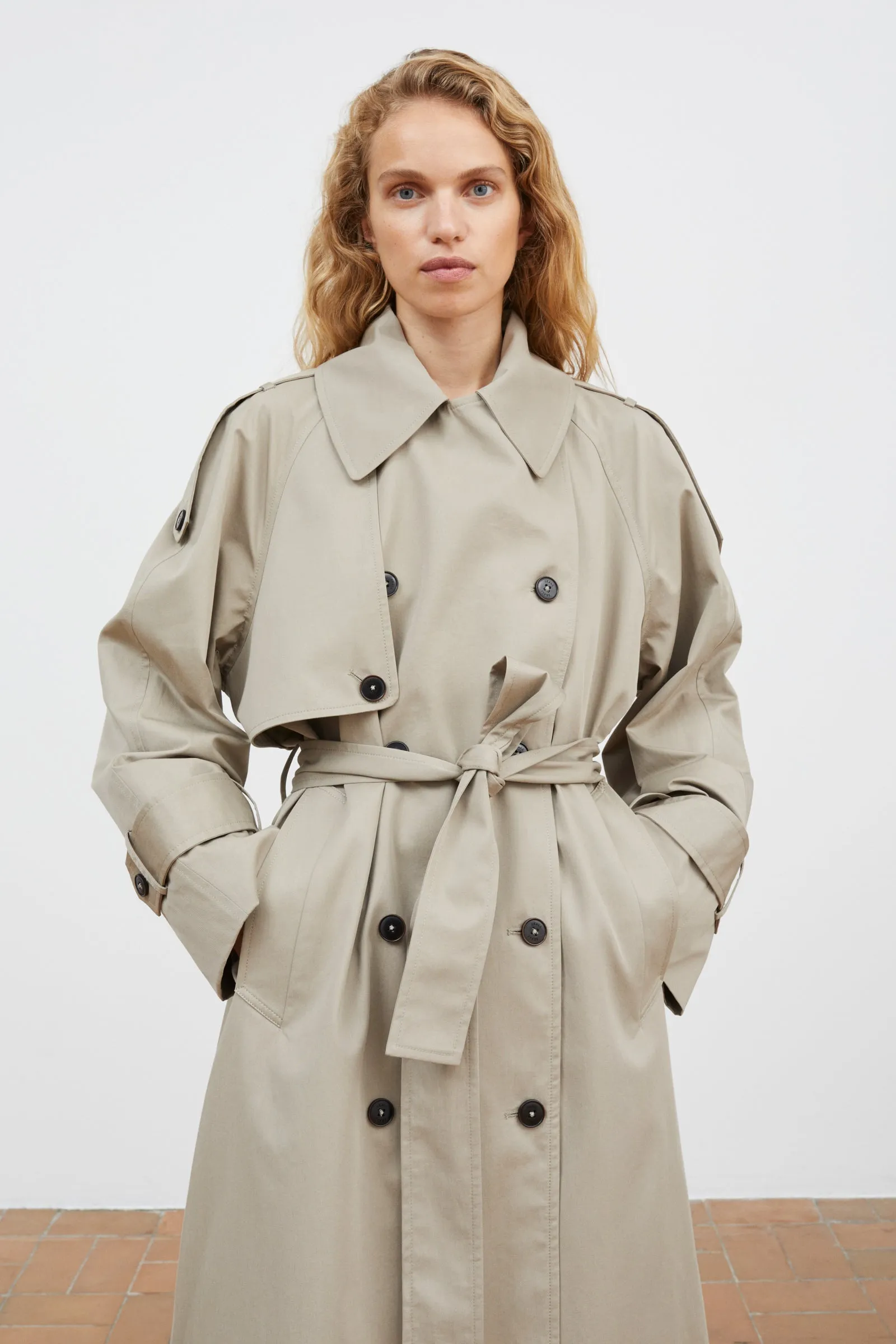 Mahsa trenchcoat - Stone moss sold by Skall Studio product image thumbnail 3