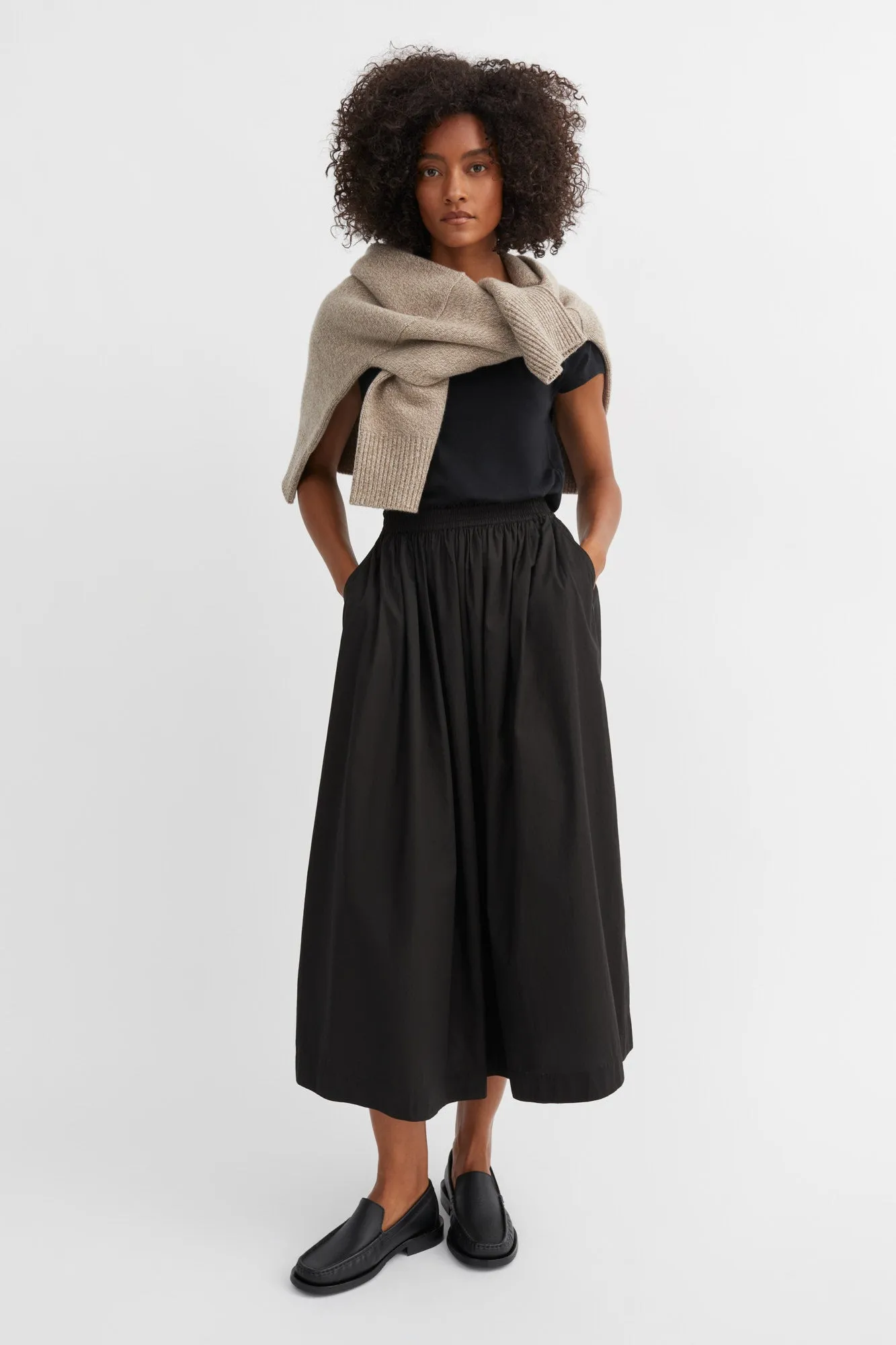 Dagny skirt - Black sold by Skall Studio product image thumbnail 2