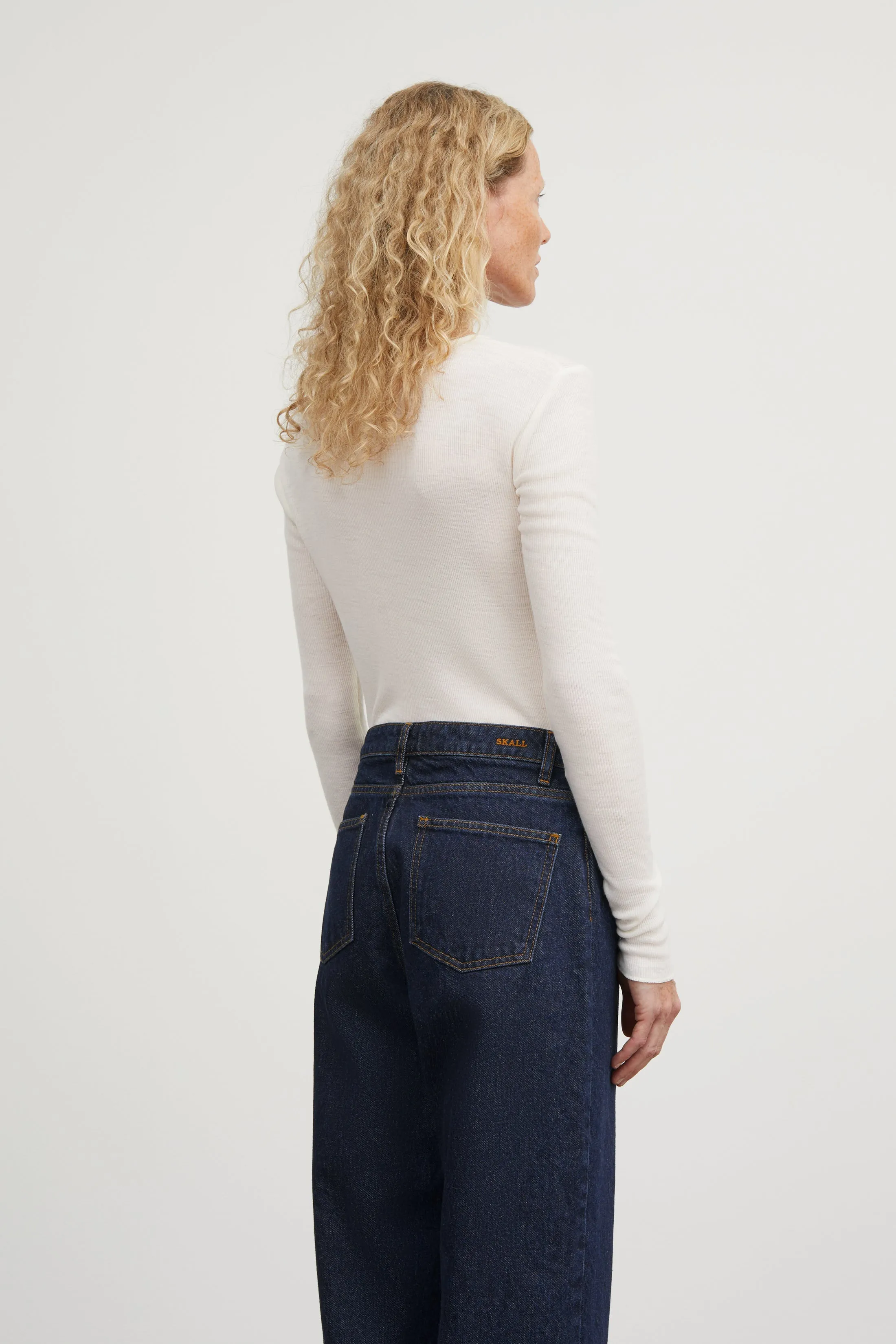 Amy Blouse - Off white sold by Skall Studio product image thumbnail 3