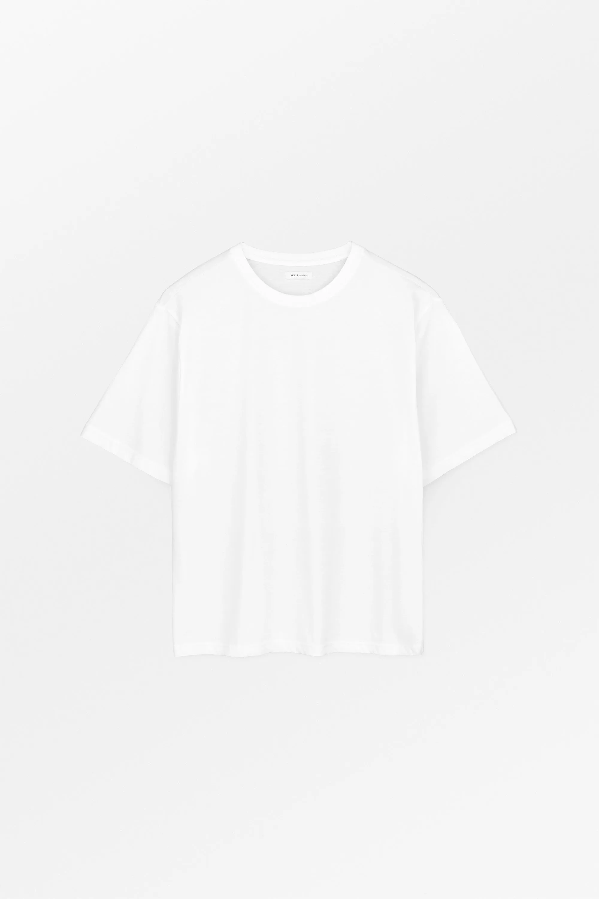 Andy oversize tee - Optic white sold by Skall Studio